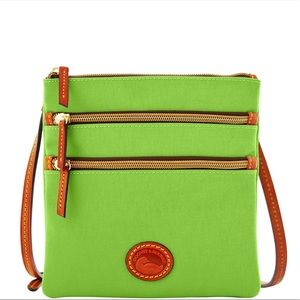 Dooney & Bourke crossbody purse **UNUSED**